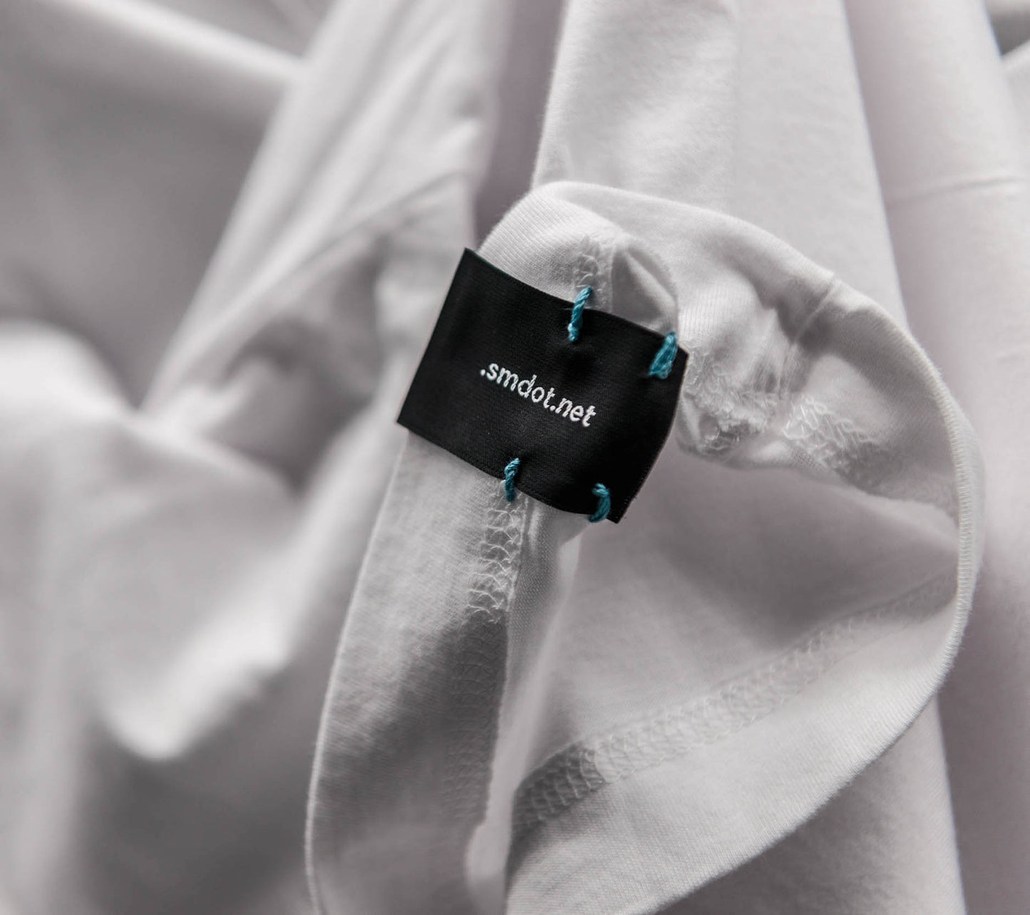 Scrolling _ T- shirt by Giovanni Fredi